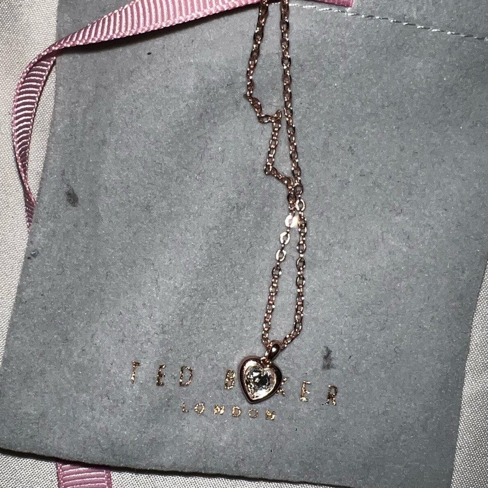 Ted baker heart necklace - Picture 2 of 4